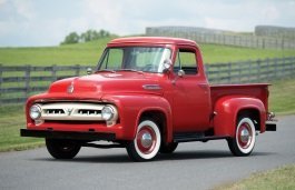 1956 フォード F-100 - ホイール＆タイヤサイズ、PCD、オフセット