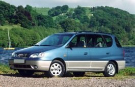 Kia Carens I (RS) (1999 – 2002)
