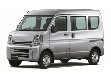 三菱 ミニキャブ バン - 各年式と世代のリム仕様、タイヤ仕様、PCD