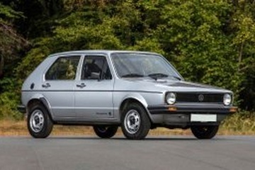 フォルクスワーゲン 1976 フォルクスワーゲン ゴルフ - ホイール＆タイヤサイズ、PCD