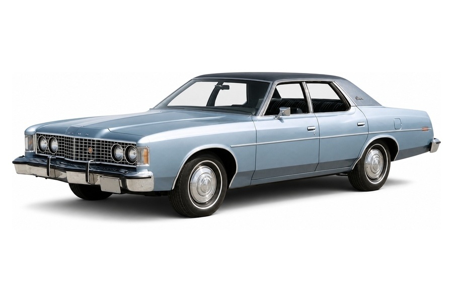 1969年式フォード LTD — ホイール・タイヤサイズ、PCD、オフセット