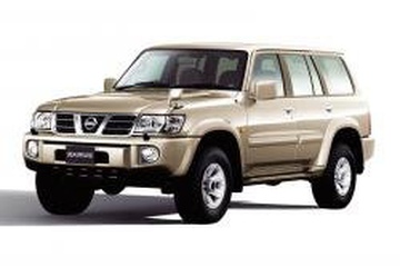 日産 サファリ - 各年式と世代のリム仕様、タイヤ仕様、PCD