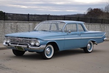 1961 シボレー ベルエア - ホイール＆タイヤサイズ、PCD、オフセット