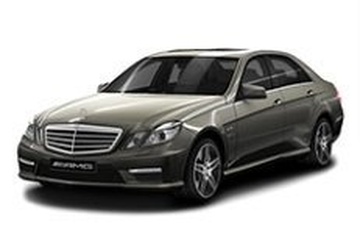 2012 メルセデス・ベンツ EクラスAMG - ホイール＆タイヤサイズ、PCD