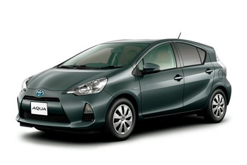 2013 トヨタ アクア - ホイール＆タイヤサイズ、PCD、オフセット