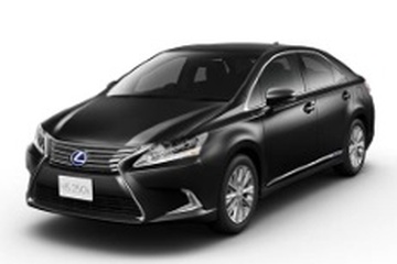 2018 Lexus HS - Wheel & Tire Sizes, PCD, Offset and Rims specs 