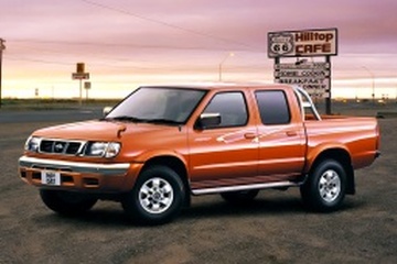 日産 ダットサン D22 [1997 .. 2002] - ホイール＆タイヤサイズ、PCD
