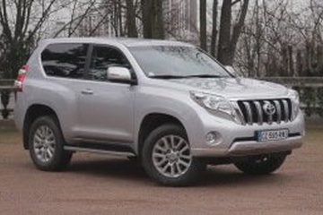 Toyota Land Cruiser Prado 150 Series Facelift [2013 .. 2017] SUV, 3d