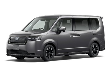 2024 ホンダ ステップ ワゴン スパーダ - ホイール＆タイヤサイズ、PCD