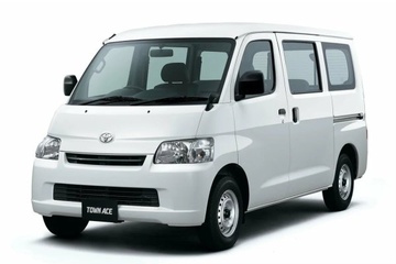 2012 トヨタ タウンエース - ホイール＆タイヤサイズ、PCD、オフセット 