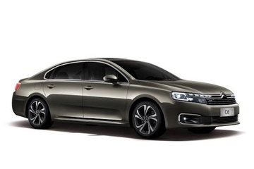 2023年式シトロエン C6 — ホイール・タイヤサイズ、PCD、オフセット