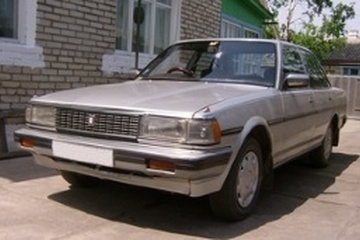 1988Toyota Mark II - Tamaños de ruedas y neumáticos, PCD