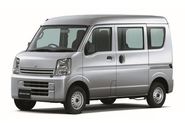 三菱 ミニキャブ バン - 各年式と世代のリム仕様、タイヤ仕様、PCD