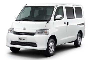 トヨタ タウンエース - 各年式と世代のリム仕様、タイヤ仕様、PCD