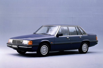 1983 Mazda 929 - Wheel & Tire Sizes, PCD, Offset and Rims