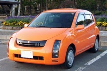 2003 トヨタ WiLL サイファ - ホイール＆タイヤサイズ、PCD