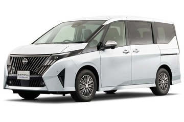 日産 セレナ - 各年式と世代のリム仕様、タイヤ仕様、PCD、オフセット