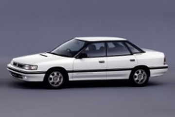 スバル レガシィ BC/BF [1989 .. 1993] - ホイール＆タイヤサイズ、PCD