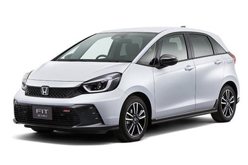 2024年式ホンダ フィット — ホイール・タイヤサイズ、PCD、オフセット